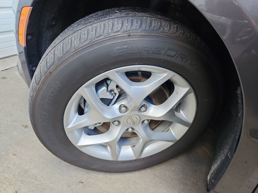 Used 2020 Chrysler Pacifica Touring-L image 34