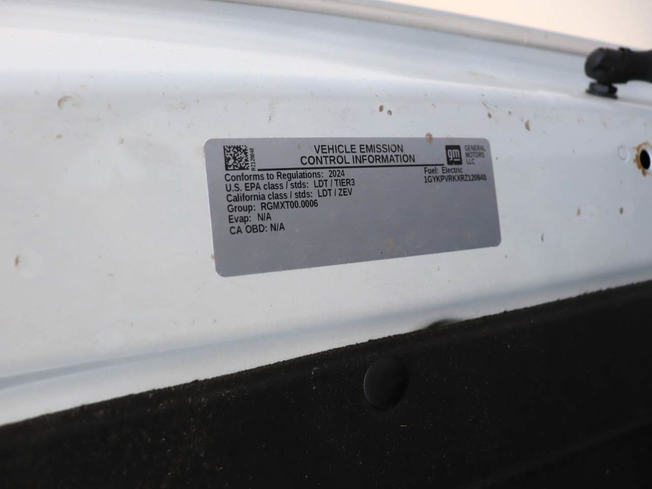 Certified 2024 Cadillac Lyriq Sport RWD image 7