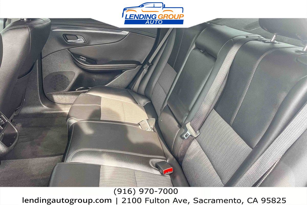 Used 2017 Chevrolet Impala LT image 17