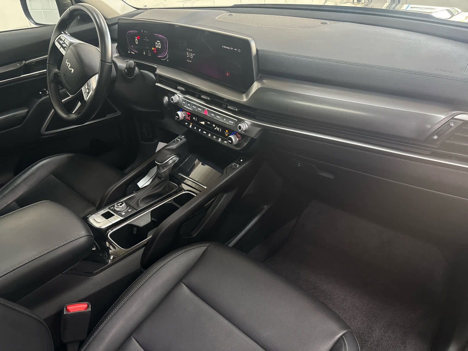 Used 2025 Kia Telluride S image 10