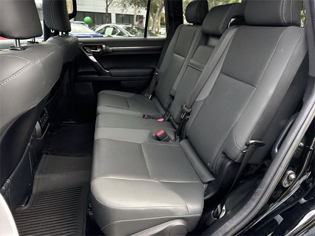 Used 2022 Lexus GX 460 image 23
