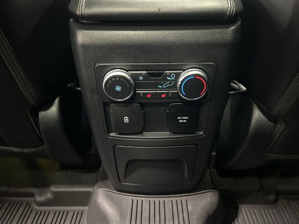 Certified 2022 Ford Explorer Platinum w/ Equipment Group 601A AWD/4WD image 28