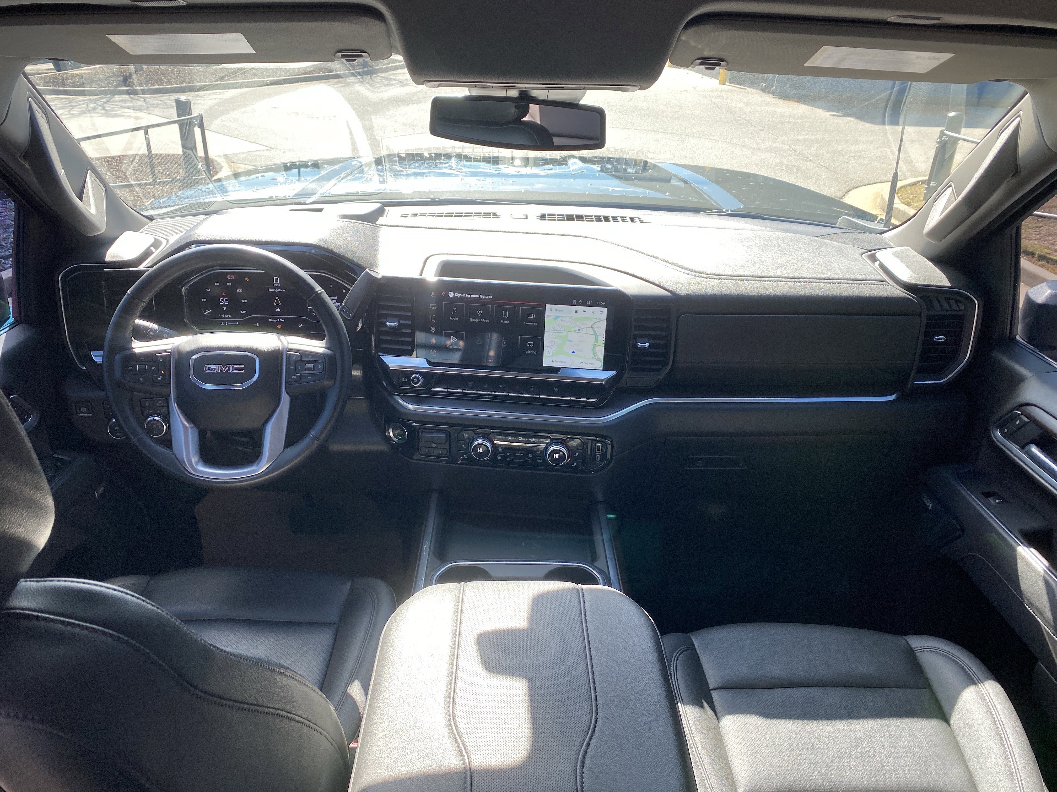 Used 2025 GMC Sierra 2500 SLT w/ SLT Convenience Package image 17