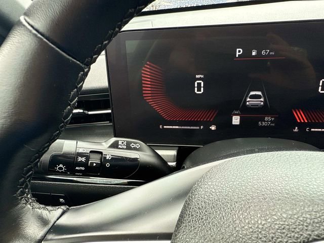 Used 2025 Kia K5 GT-Line w/ GT-Line Premium Package image 33