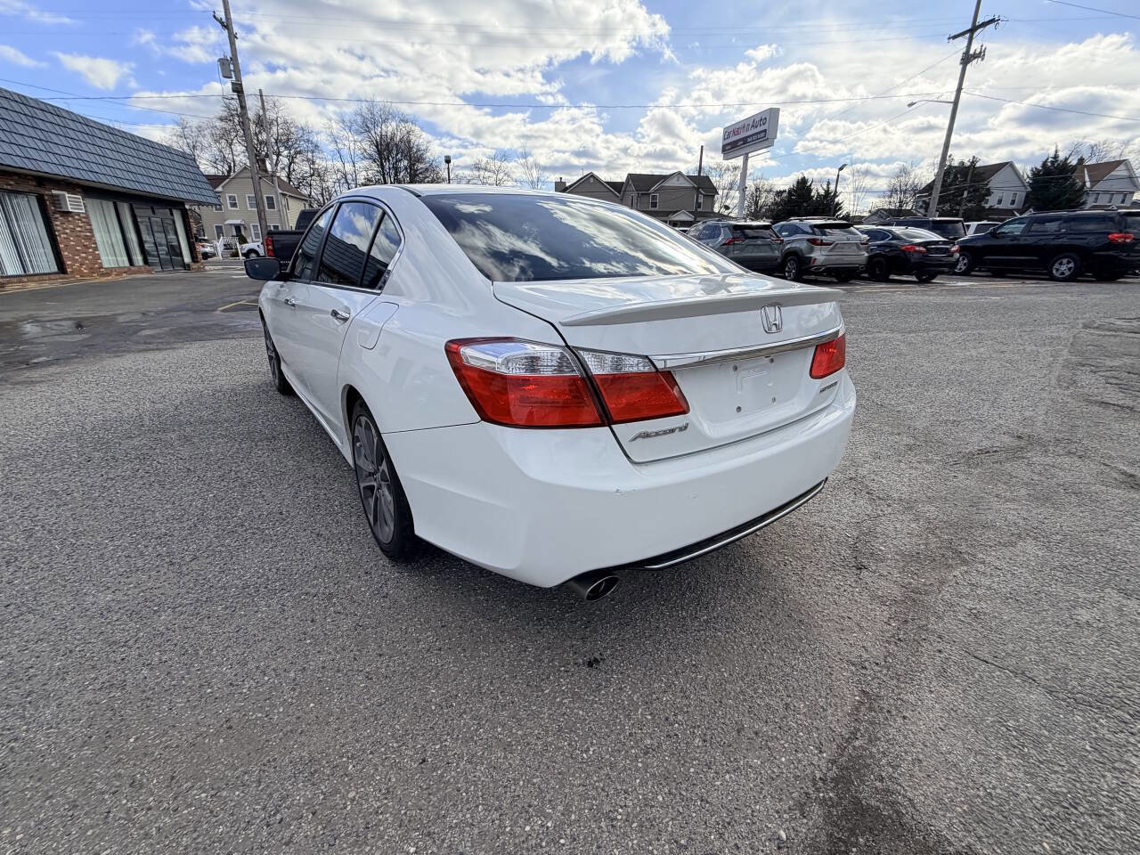 Used 2014 Honda Accord Sport image 15