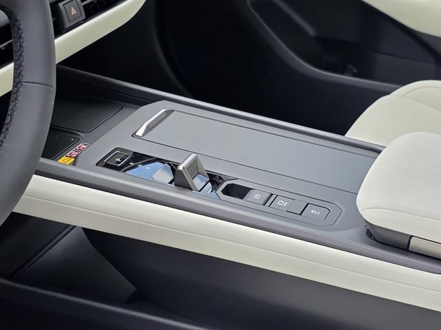 New 2026 Lexus ES 350e FWD image 20