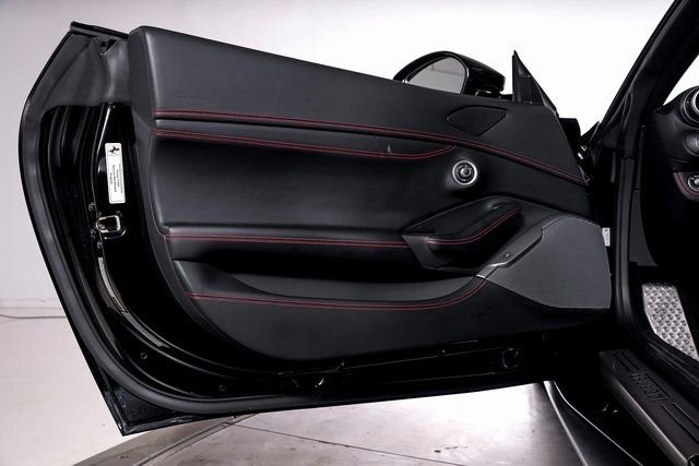 Certified 2020 Ferrari Portofino image 54