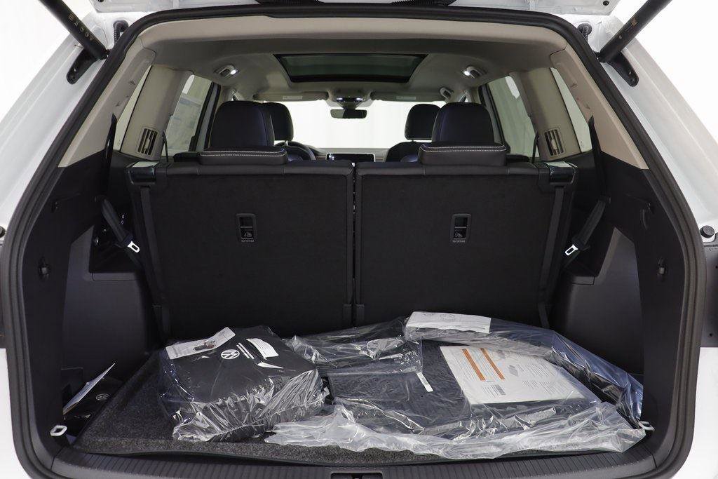 New 2026 Volkswagen Atlas SEL Premium R-Line image 18