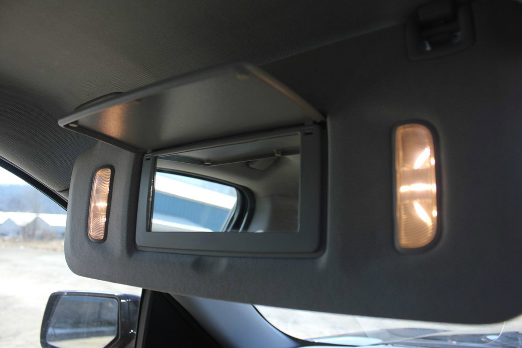 Used 2015 GMC Yukon SLT w/ Open Road Package image 29