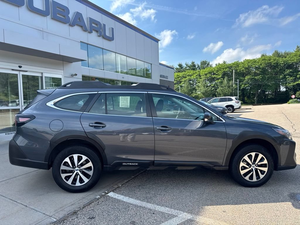 Used 2023 Subaru Outback AWD/4WD image 7