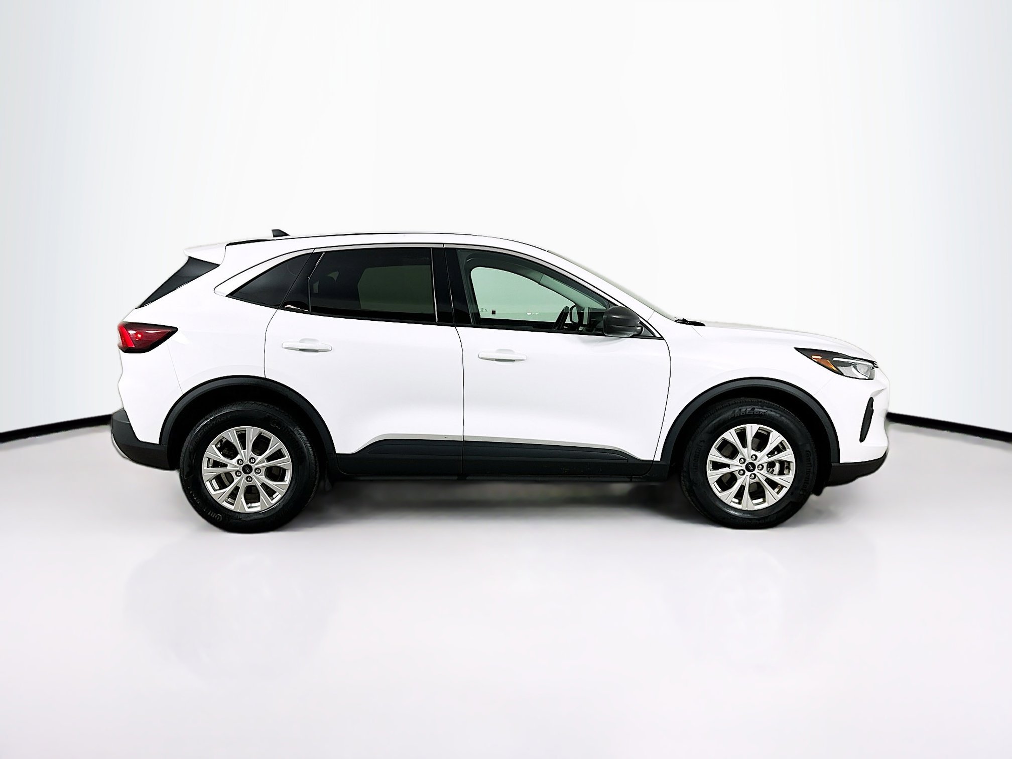 Used 2023 Ford Escape Active image 10