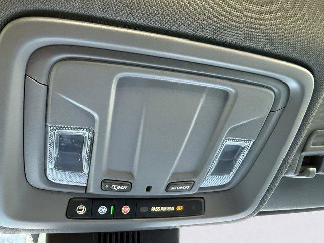 New 2025 GMC Sierra 3500 Pro w/ Convenience Package image 21