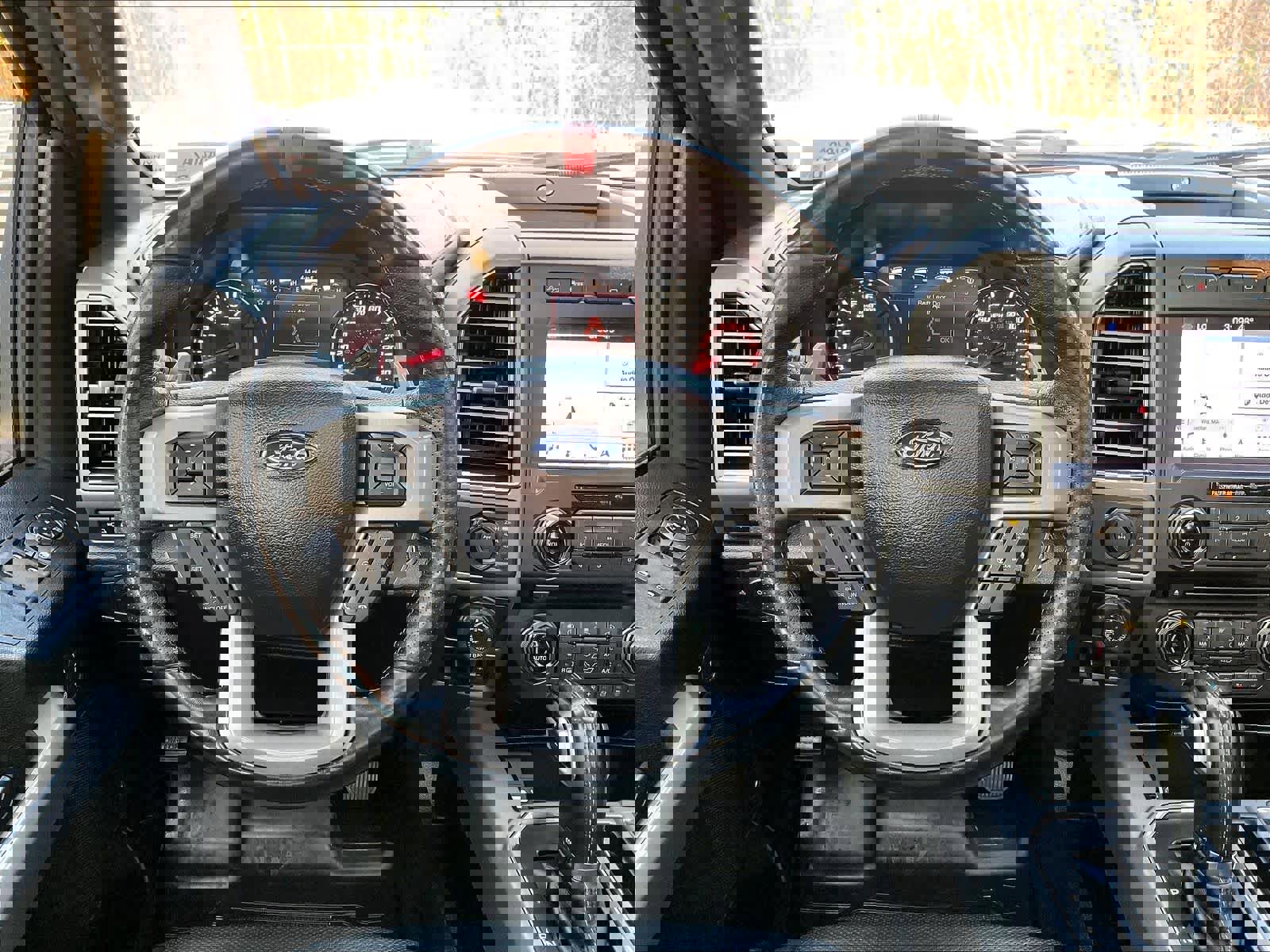 Used 2018 Ford F150 Raptor w/ Equipment Group 802A Luxury image 17