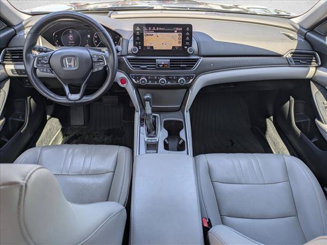 Used 2018 Honda Accord Touring image 18