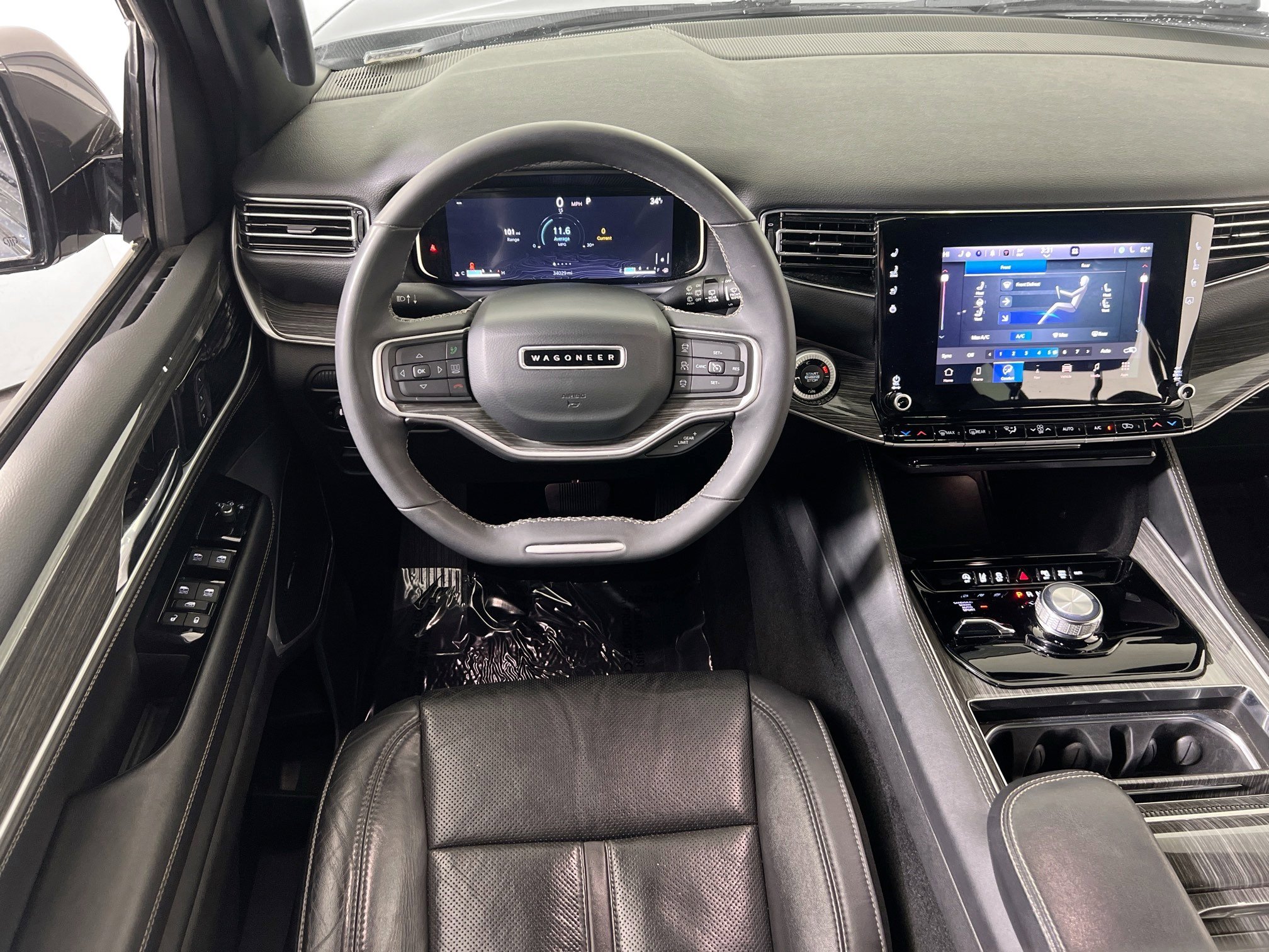 Used 2022 Jeep Wagoneer Series II image 23