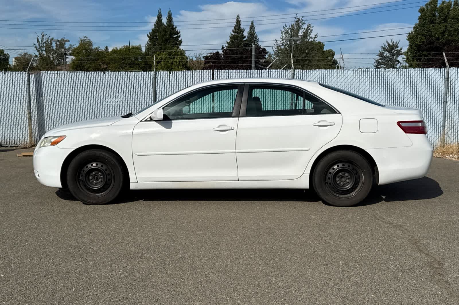 Used 2009 Toyota Camry LE FWD video 2