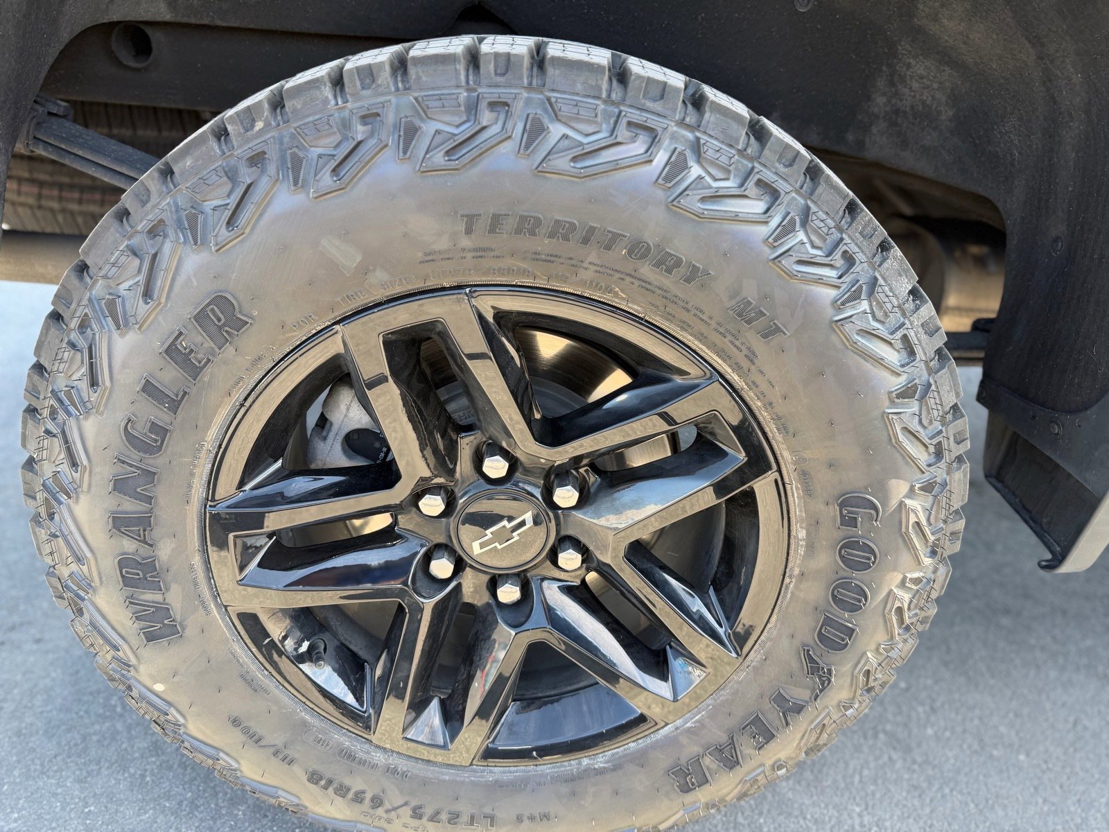 Used 2023 Chevrolet Silverado 1500 Custom Trail Boss image 28