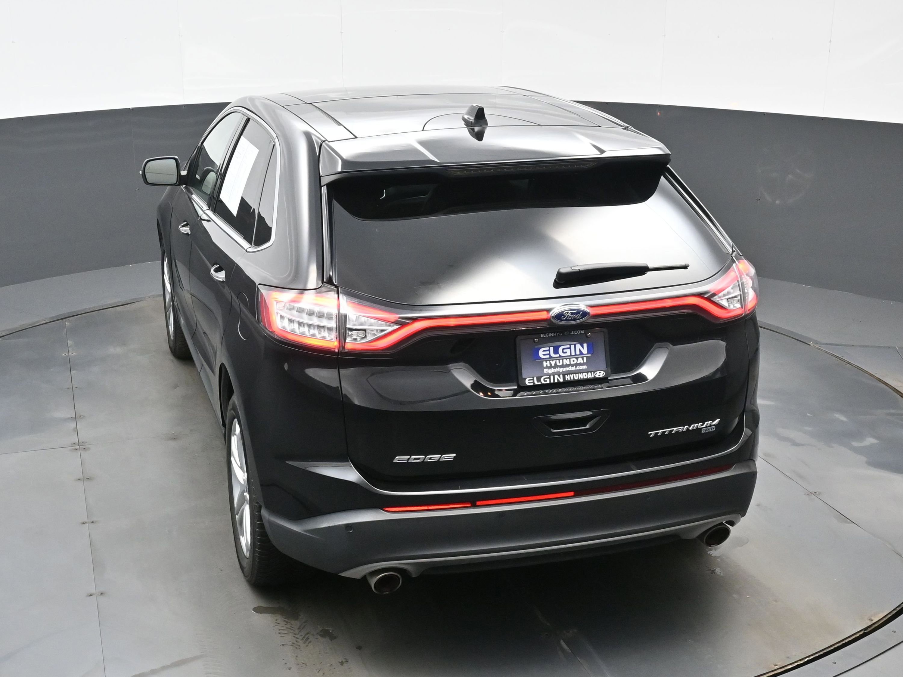 Used 2017 Ford Edge Titanium w/ Canadian Touring Package AWD/4WD image 38