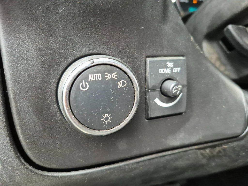 Used 2016 Chevrolet Express 2500 Extended image 18