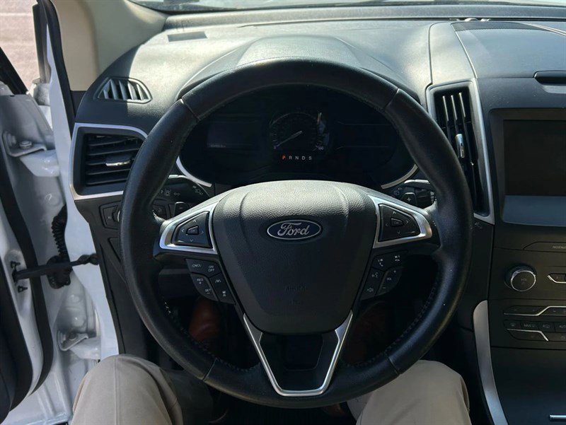 Used 2019 Ford Edge SEL w/ Equipment Group 201A image 9