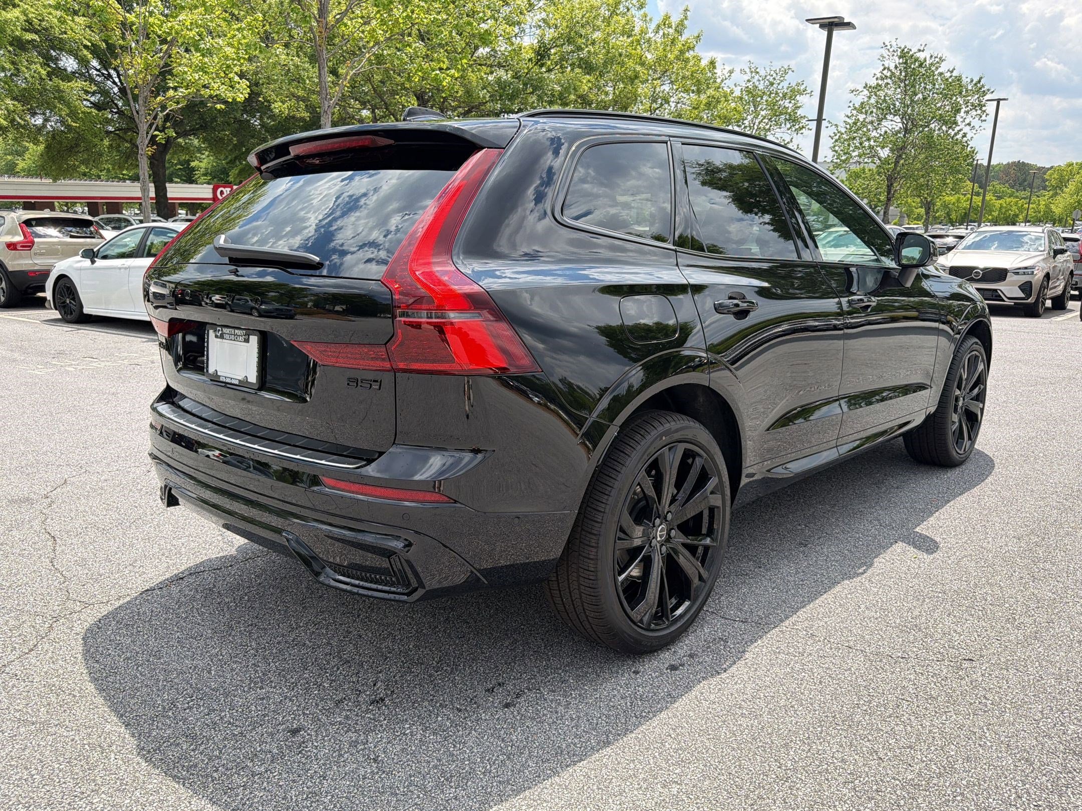 New 2026 Volvo XC60 B5 Ultra w/ Climate Package AWD/4WD image 9