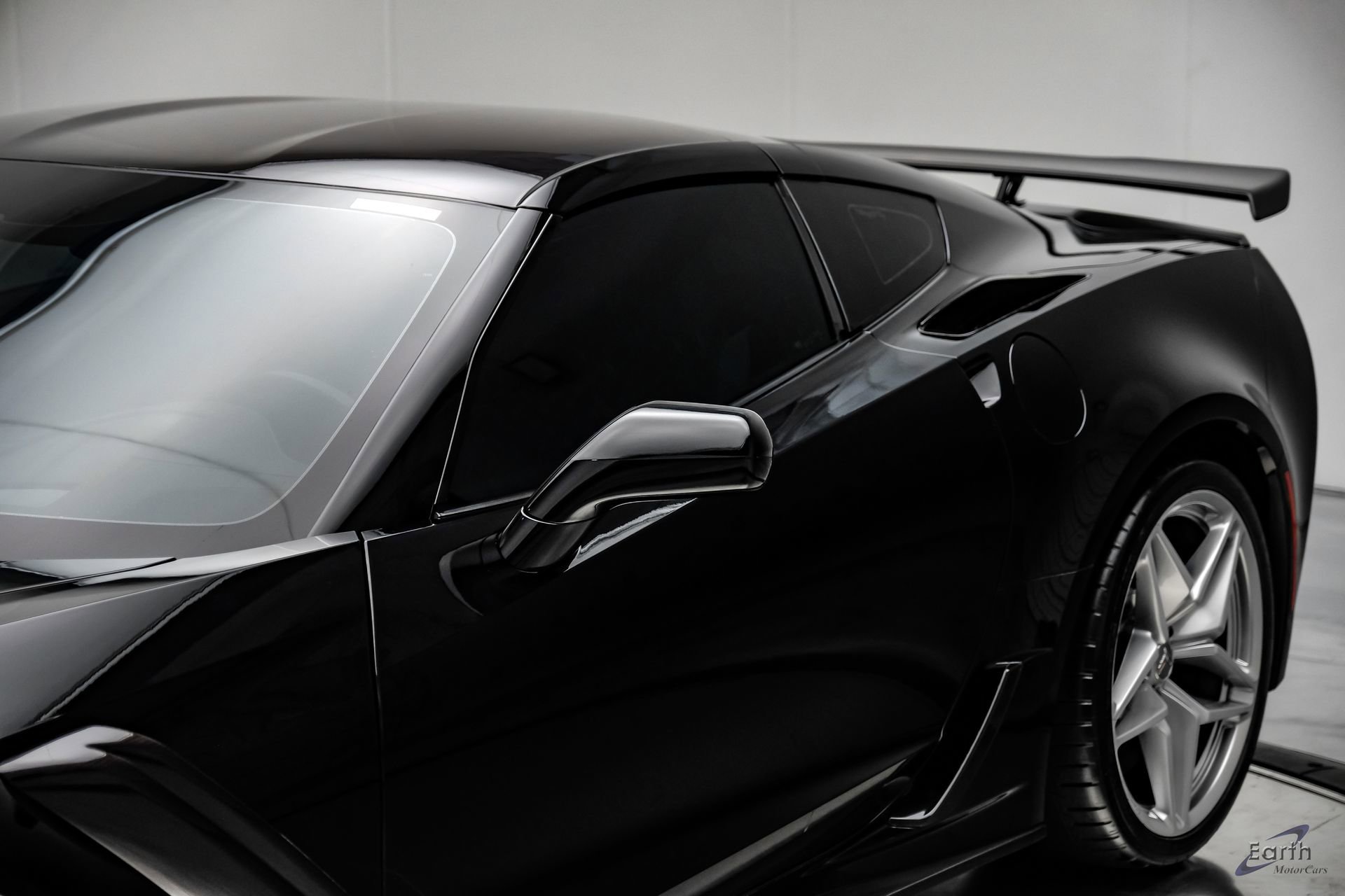 Used 2019 Chevrolet Corvette ZR1 RWD image 33