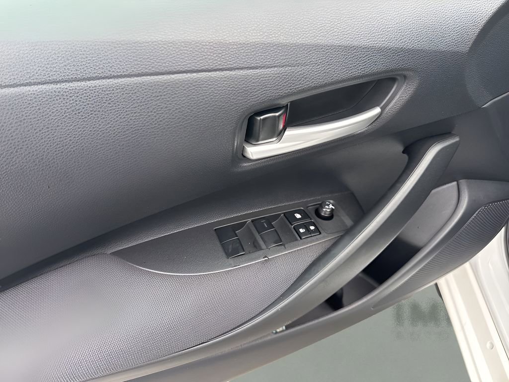 Used 2026 Toyota Corolla SE FWD image 26