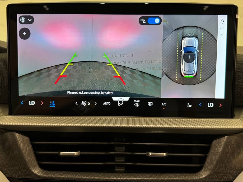 New 2026 Ford Explorer Platinum w/ LUX Leather Package image 9