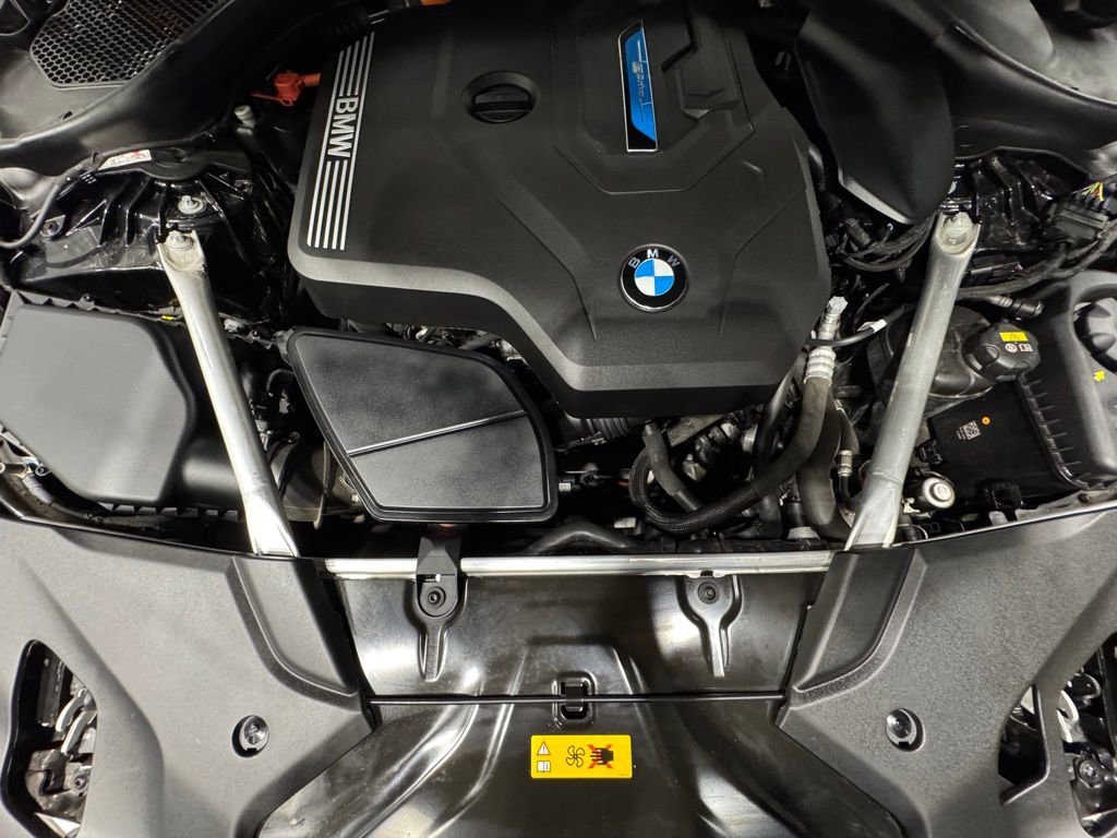 Certified 2023 BMW 530e xDrive w/ Premium Package image 34