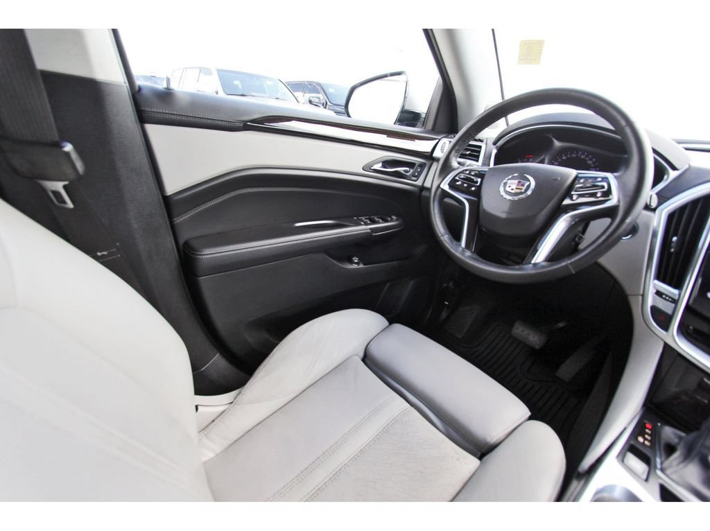 Used 2013 Cadillac SRX Luxury FWD image 8