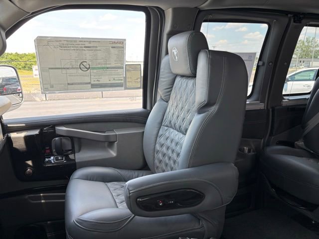 New 2026 GMC Savana 2500 Extended w/ Driver Convenience Package RWD image 41
