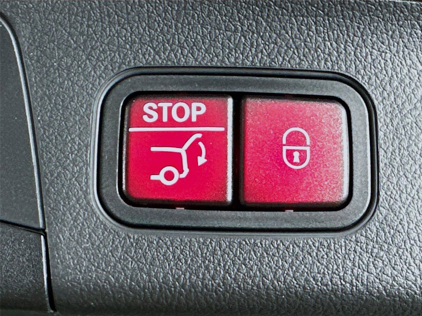 Used 2026 Mercedes-Benz GLA 250 4MATIC image 36