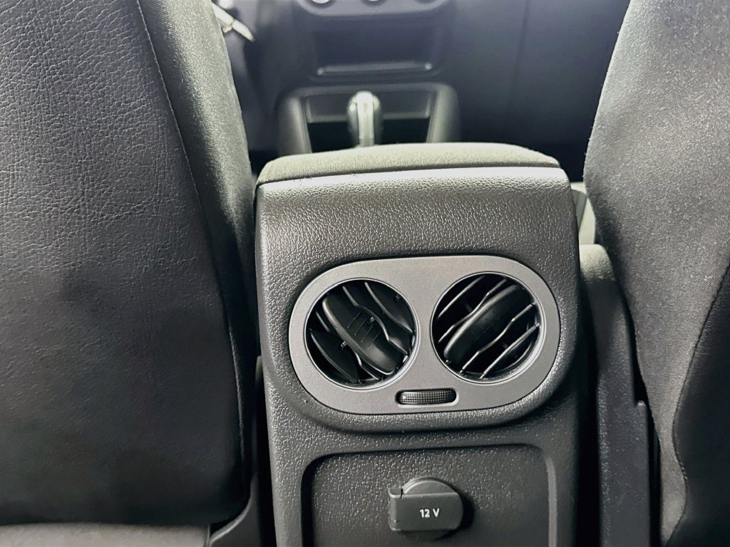 Used 2017 Volkswagen Tiguan S FWD image 29