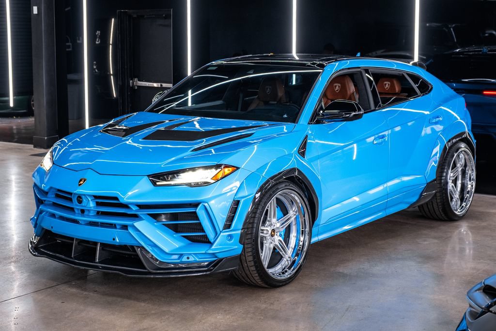 Used 2023 Lamborghini Urus S AWD/4WD image 4