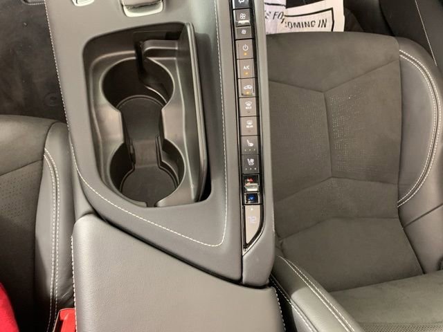 Used 2025 Chevrolet Corvette Z06 image 25