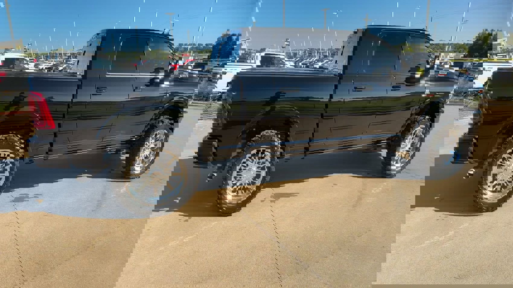 Used 2025 RAM 2500 Limited image 8