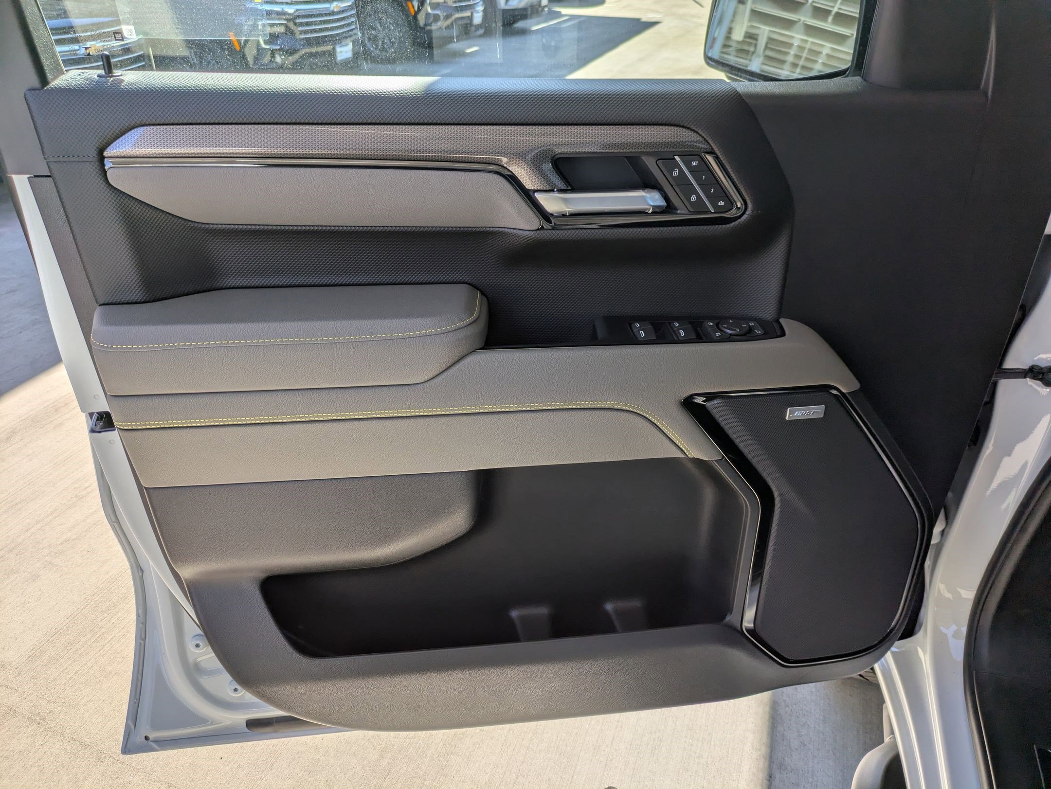 New 2026 Chevrolet Silverado 1500 ZR2 w/ ZR2 Bison Edition image 7