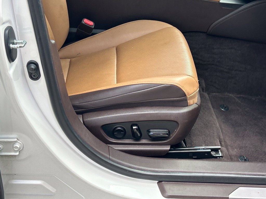 Used 2021 Lexus ES 350 w/ Accessory Package FWD image 39