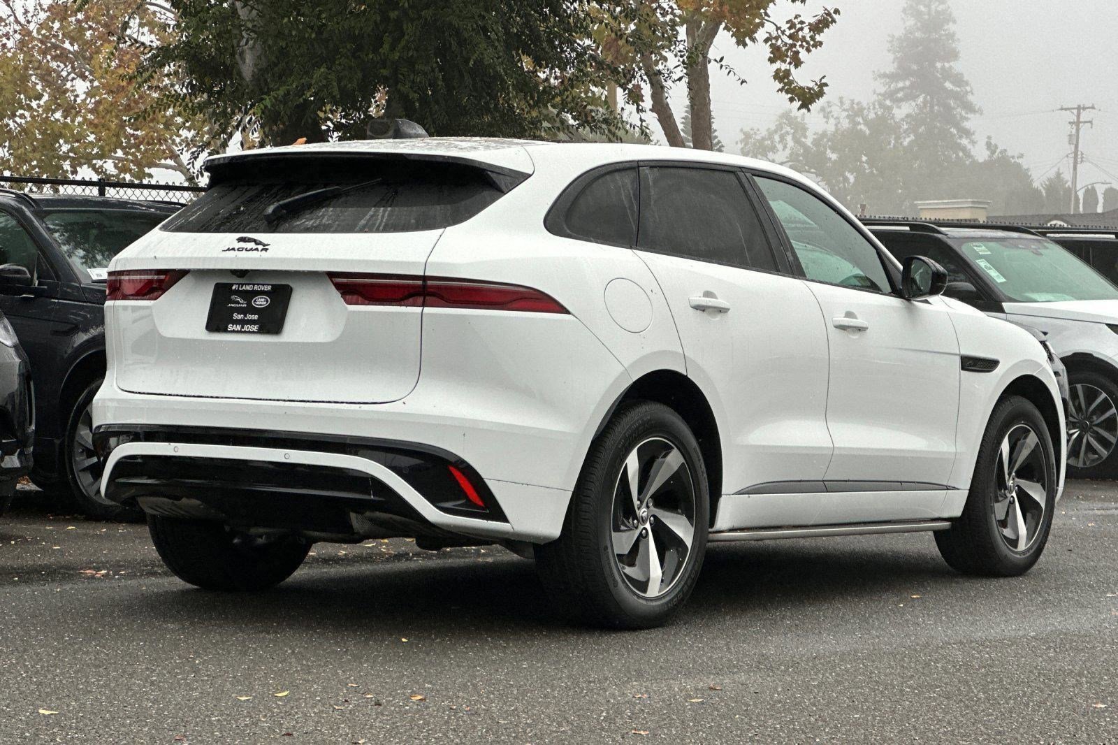 New 2025 Jaguar F-PACE R-Dynamic S AWD/4WD image 7