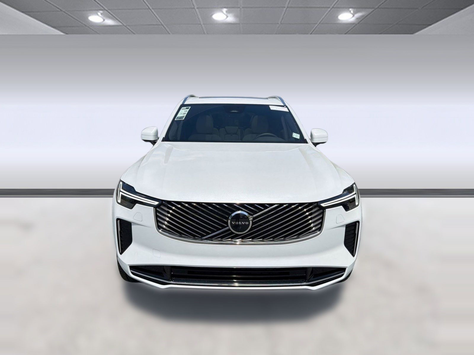 New 2026 Volvo XC90 B6 Plus w/ Protection Package image 6
