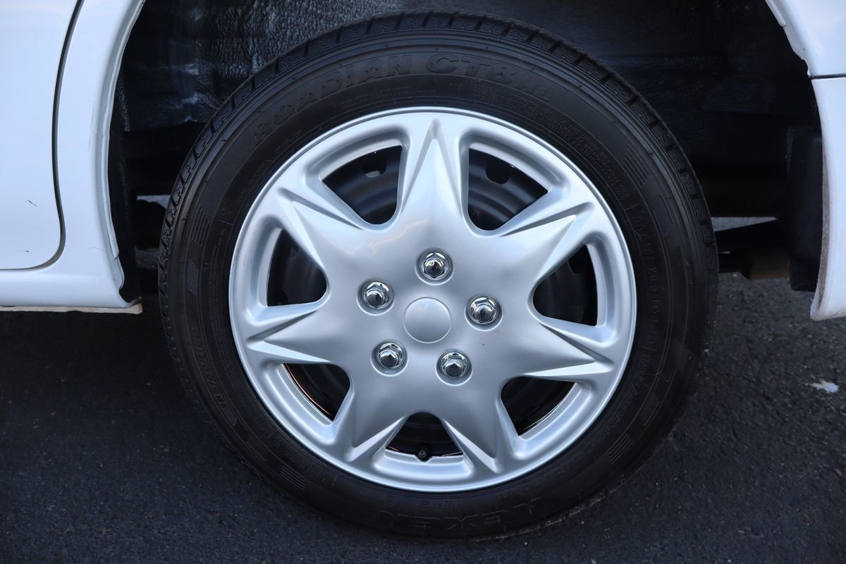 Used 2020 Nissan NV200 SV w/ Back Door Glass Package FWD image 39