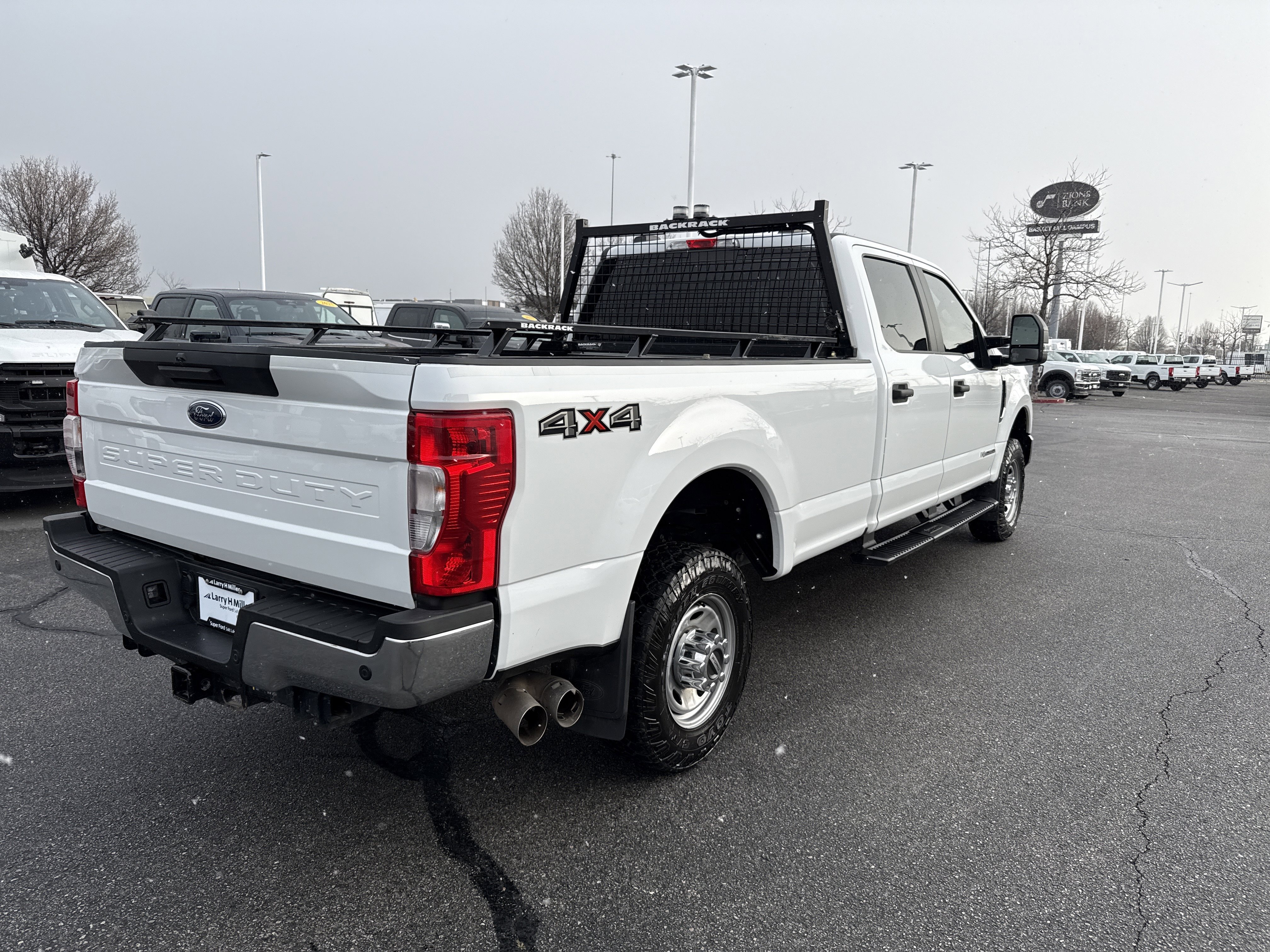 Certified 2022 Ford F350 XL w/ Power Equipment Group image 5