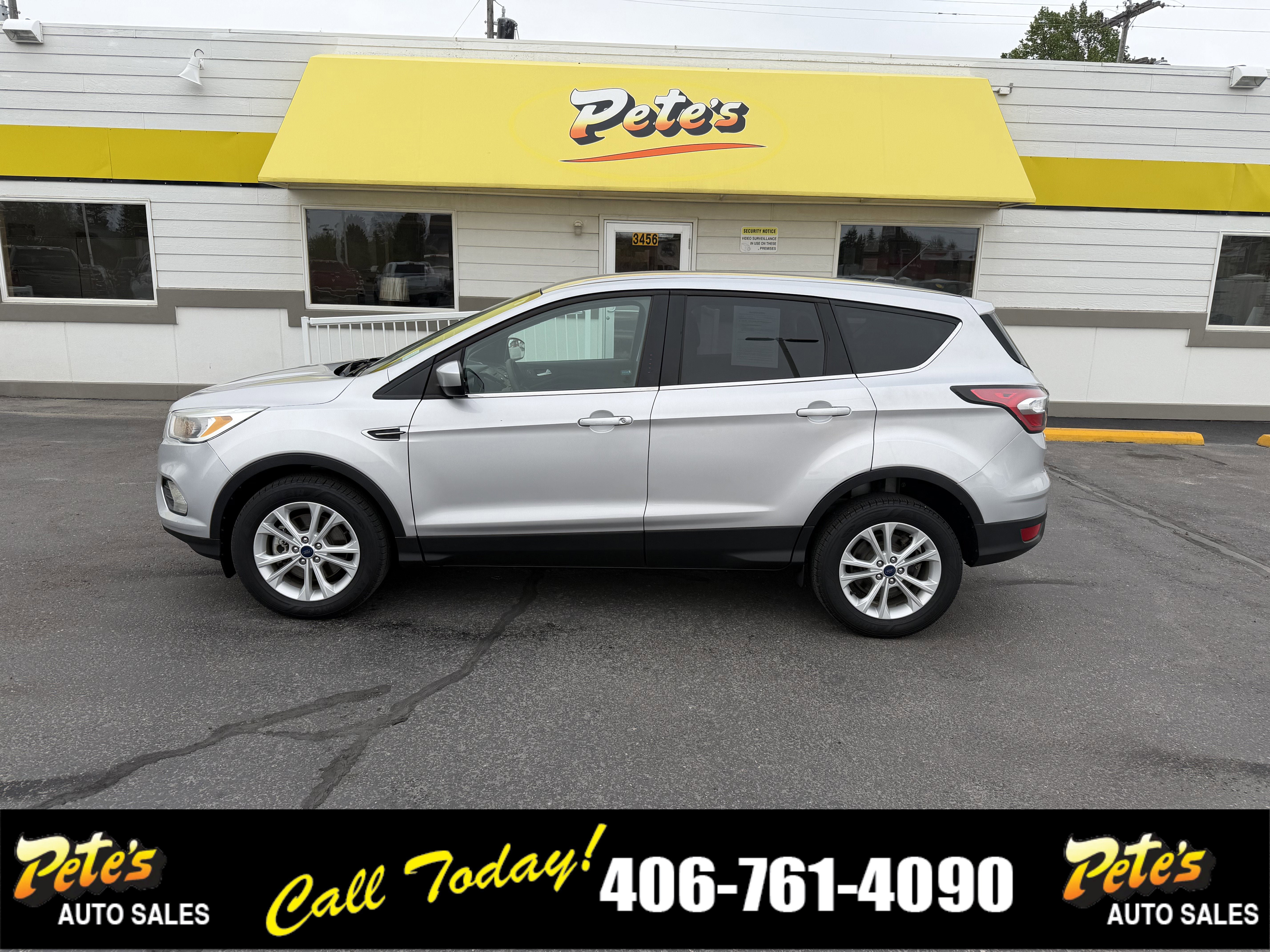 Used 2017 Ford Escape SE