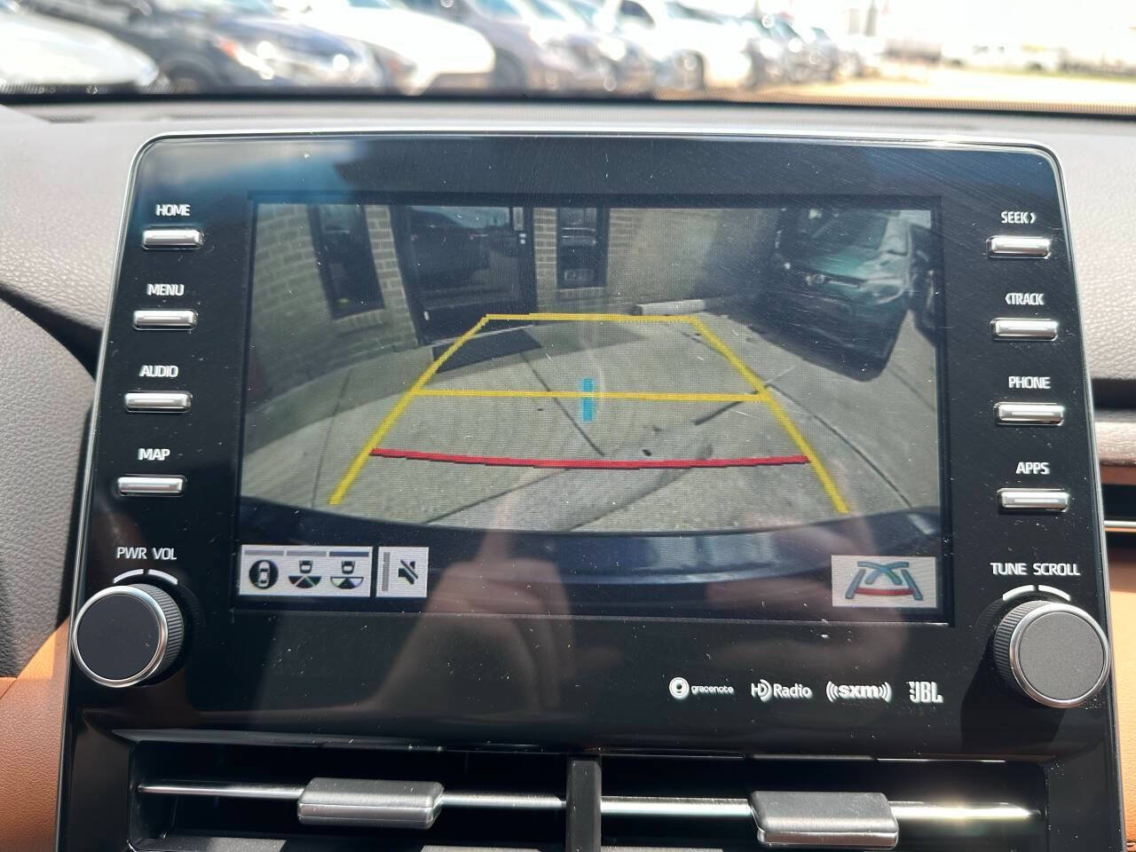 Used 2019 Toyota Avalon Limited w/ Advanced Safety Package FWD image 13