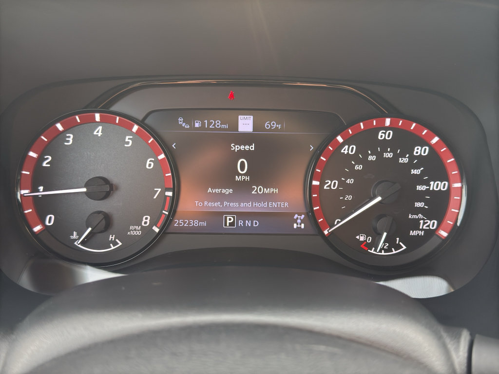 Certified 2023 Nissan Frontier PRO-4X w/ Technology Package AWD/4WD image 18