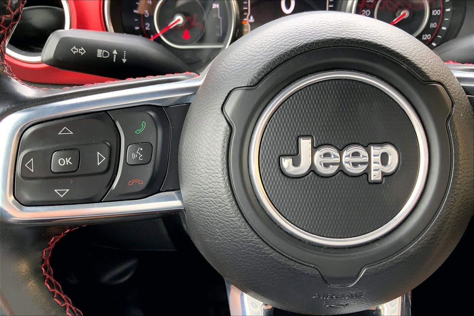 Used 2021 Jeep Wrangler Unlimited Rubicon AWD/4WD image 24
