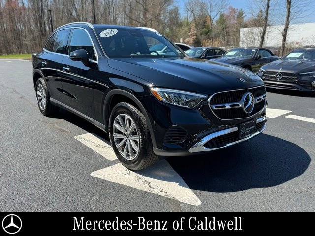 Used 2026 Mercedes-Benz GLC 300 4MATIC image 1