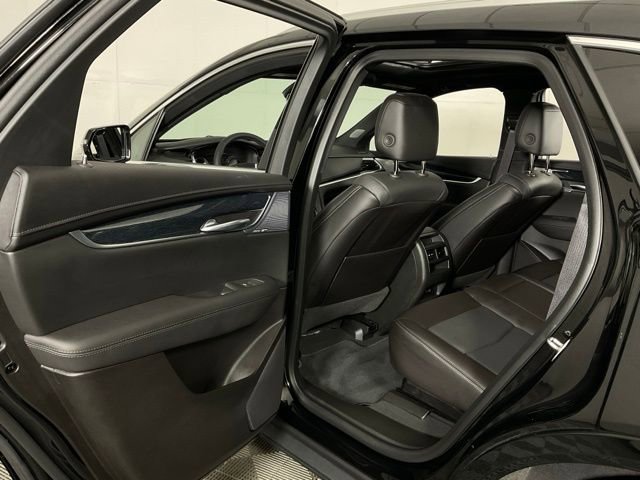 Certified 2025 Cadillac XT5 Premium Luxury image 30