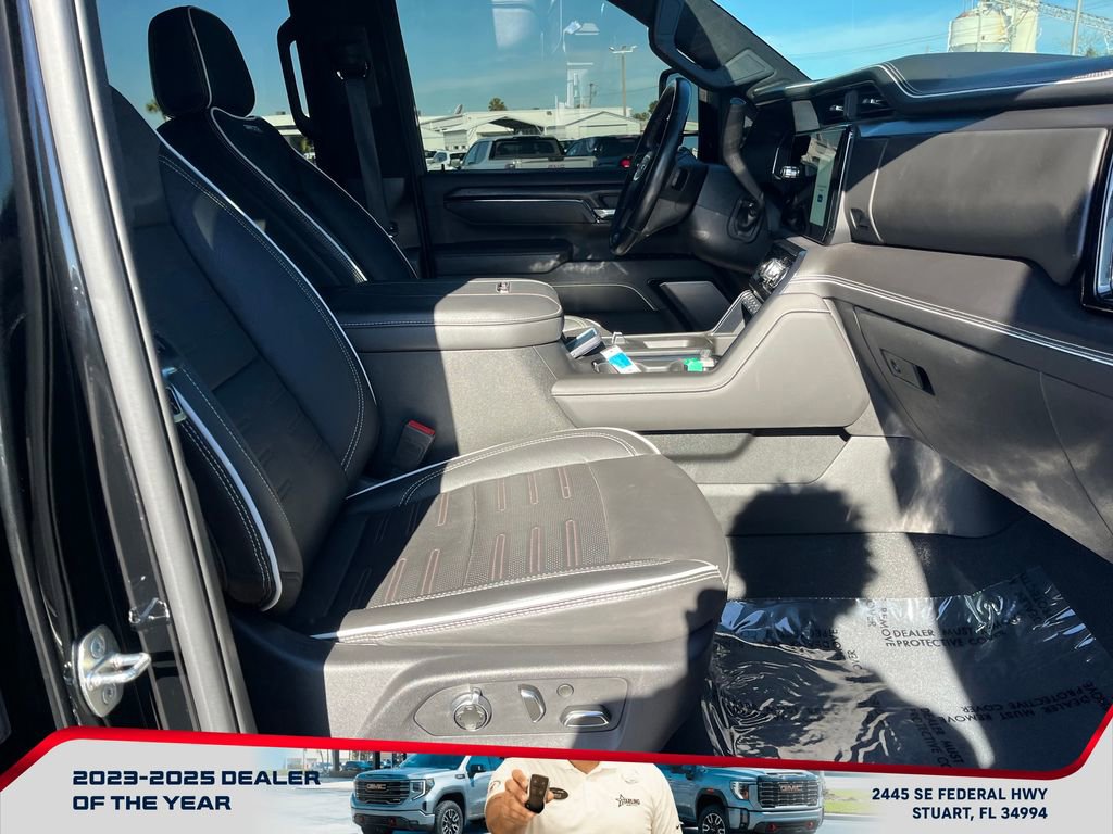 Used 2024 GMC Sierra 2500 AT4X image 19