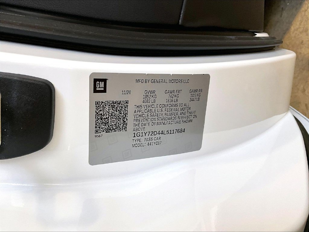 Used 2020 Chevrolet Corvette Stingray Preferred Cpe w/ 2LT Preferred Equipment Group RWD image 34
